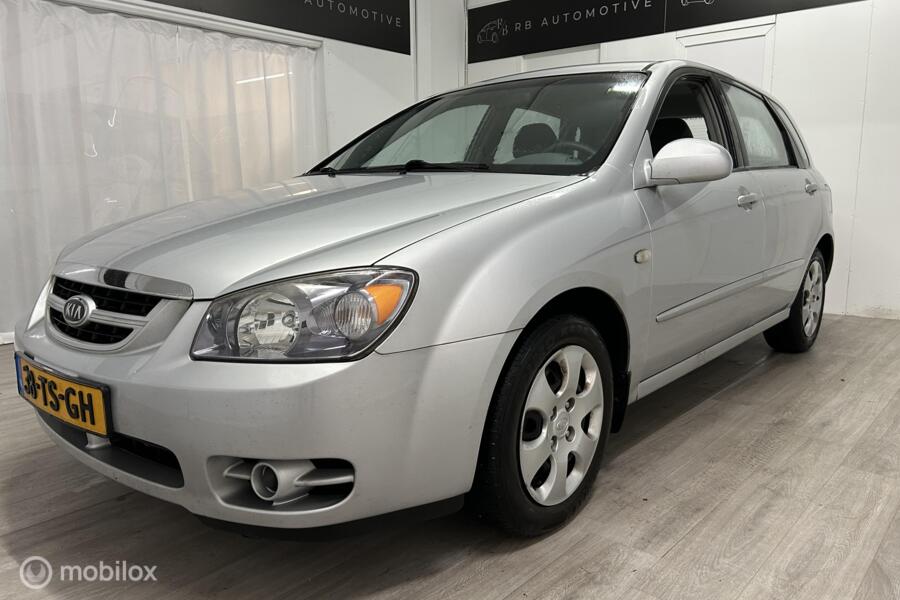 Kia Cerato 1.6-16V M-bition AIRCO/TREKHAAK/APK/MOOIE AUTO