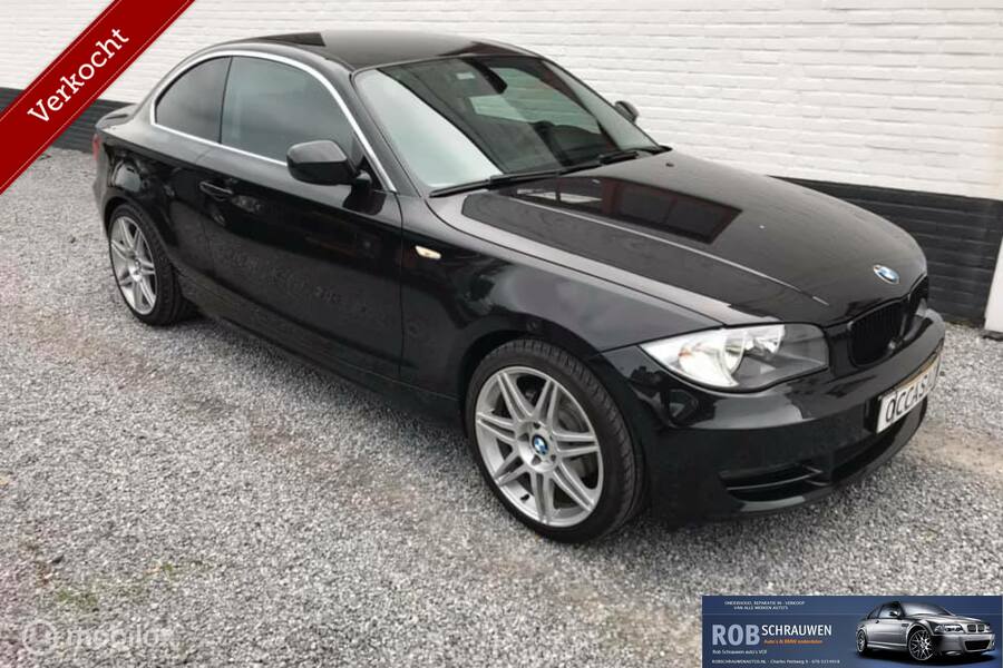 BMW 1-serie Coupé 120i Executive bouwjaar 12-2010 nieuwstaat