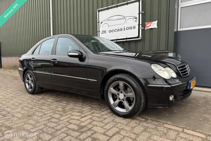 Mercedes-Benz C-klasse C200 Avantgarde|Clima|half Leder|PDC|