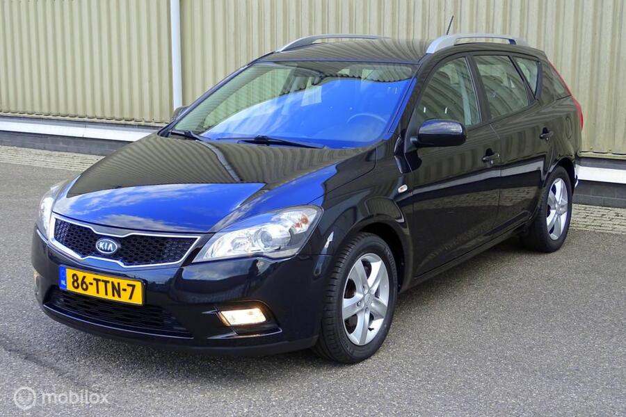 Kia cee'd SW 1.4 CVVT Navigator + Pack