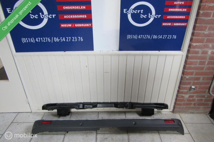 Achterbumper trafic vivaro primastar met censoren  + balk