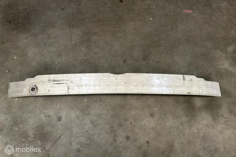 Bumperbalk voor Mercedes CLA C117 ('13-'19) A 246 620 11 00
