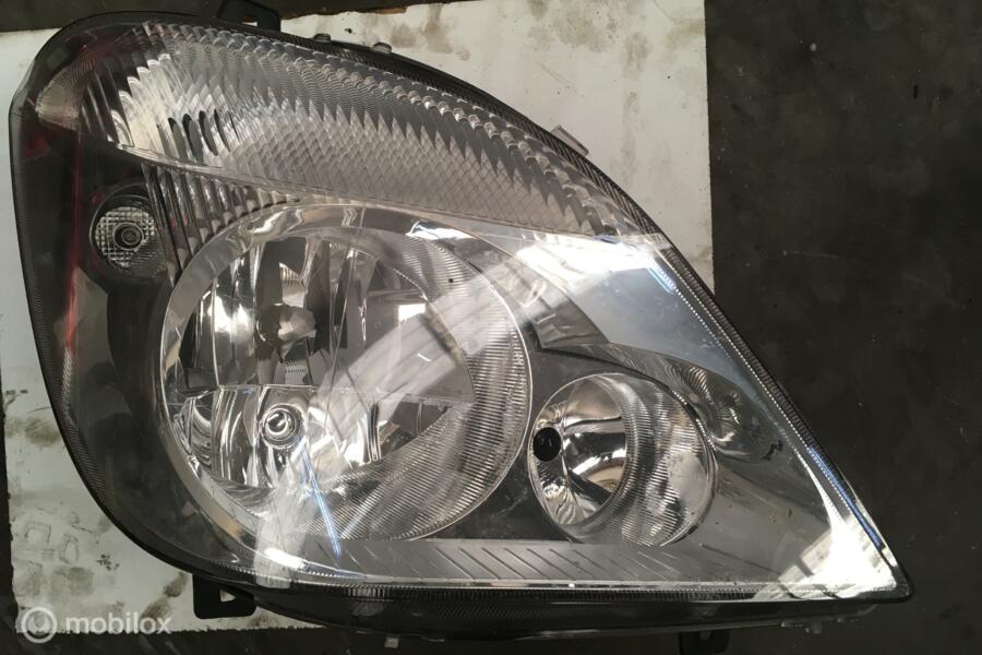Koplamp rechts Mercedes Sprinter bestel W906 ('06-'18)