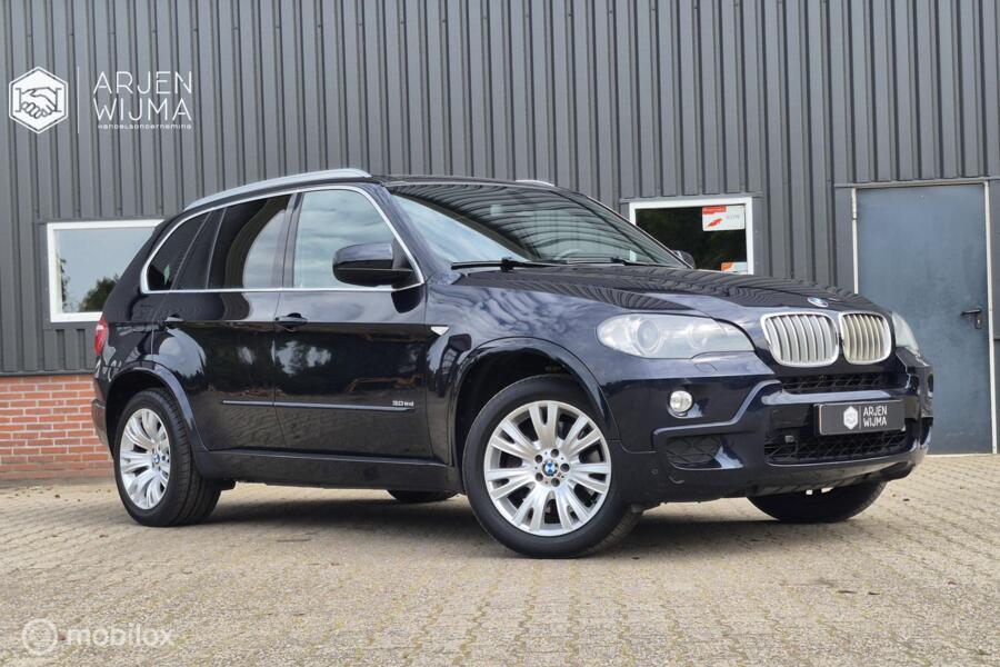 BMW X5 3.0sd High Exe|7-zits|Carbonzwart|M-Pakket|286PK
