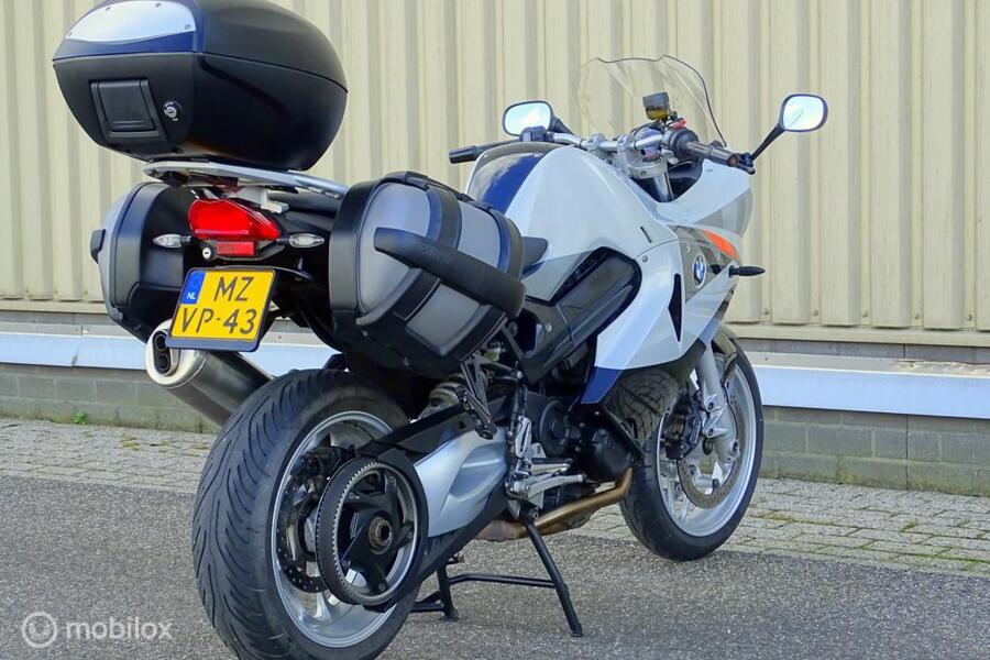 BMW F800ST