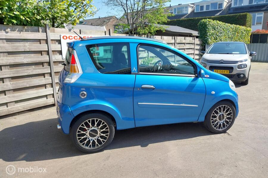Microcar Brommobiel M.GO Paris Dci