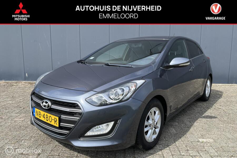 Hyundai i30 1.6 GDi GO! TREKHAAK