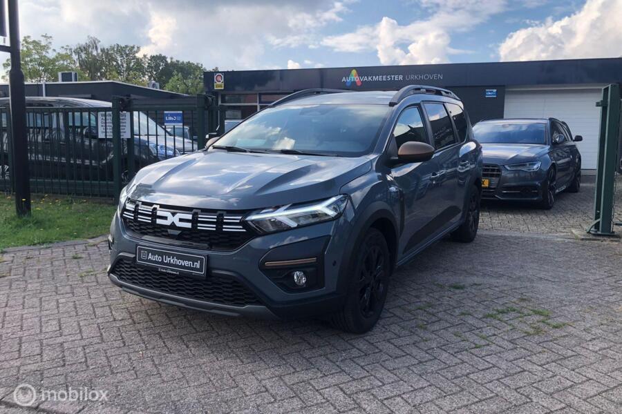 Dacia Jogger 1.0 TCe 100 ECO-G Extreme 7p. 21.DKM BI-FUEL AIRCO NAVIGATIE
