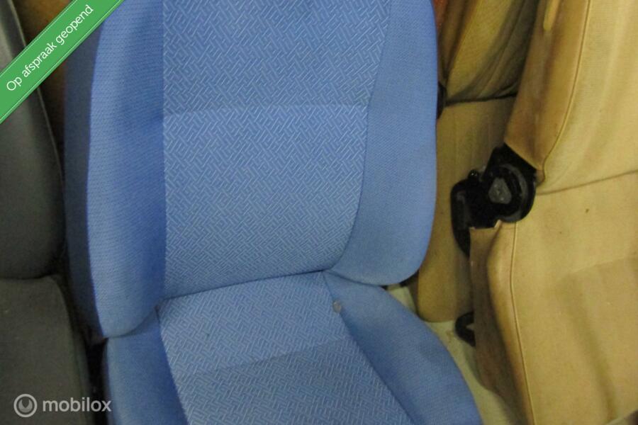 Stoel fiat doblo blauw