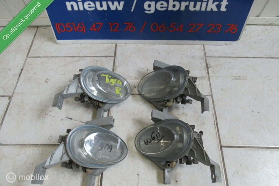 Verstraler mistlamp bermlamp in voorbumper Tigra,  '94 - '00