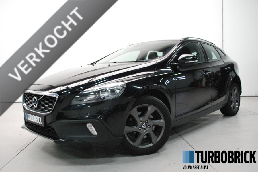 Volvo V40 Cross Country 1.6 T4 Summum | Leder | afn trekhaak | Navi| Cruise |  Climate