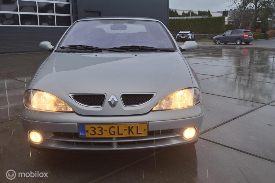 Renault Megane Cabrio 1.6-16V