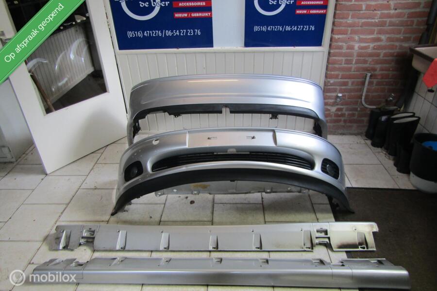 Bumperset bumper voor & achter skirts grill opel vectra b