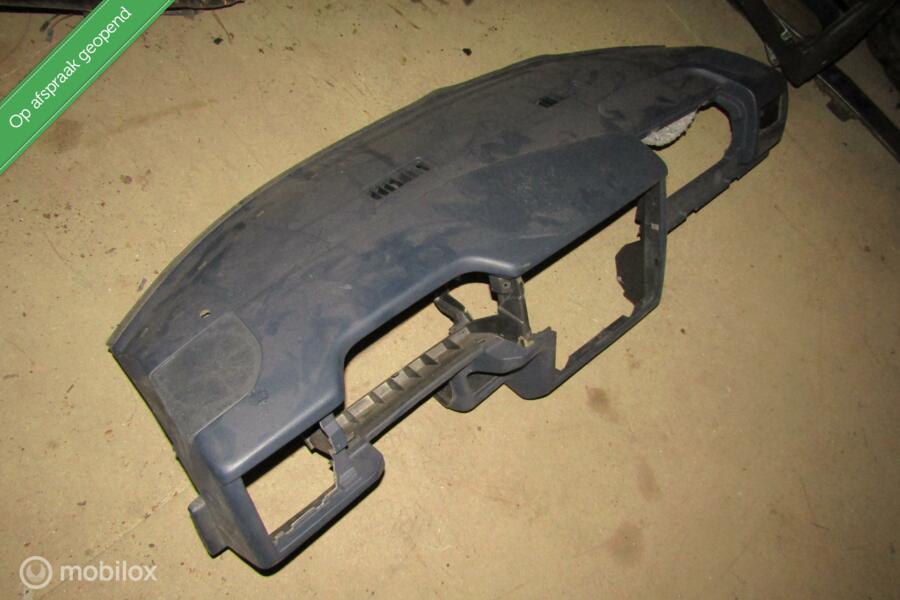 Dashboard vw transporter t4 blauw