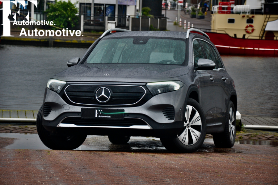 Mercedes EQB 250