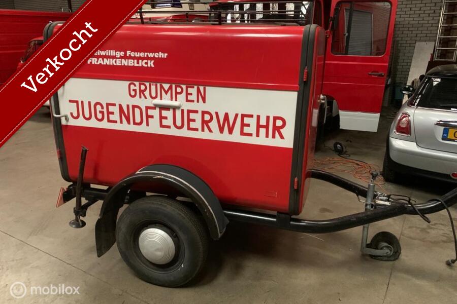 Klassieker oldtimer unieke DDR Brandweer aanhangwagen 1970