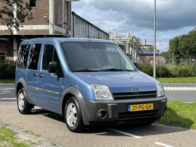 Ford Tourneo Connect 1.8-16V SWB Futura