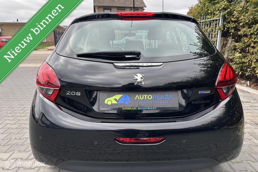 Peugeot 208 1.2 PureTech Active / 2016 /