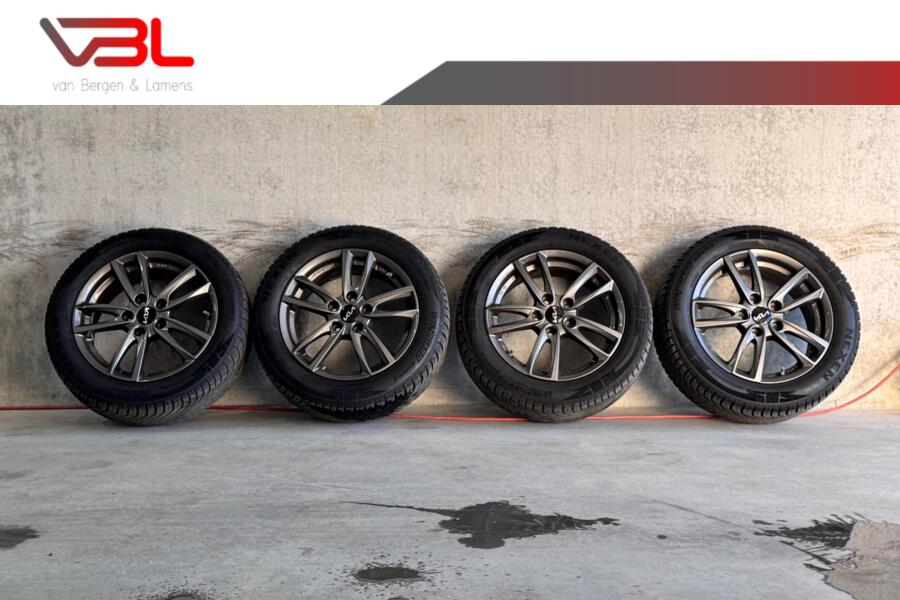 ORG. Kia CEED winterbanden set op velg NEXEN 205/55R16 TPMS