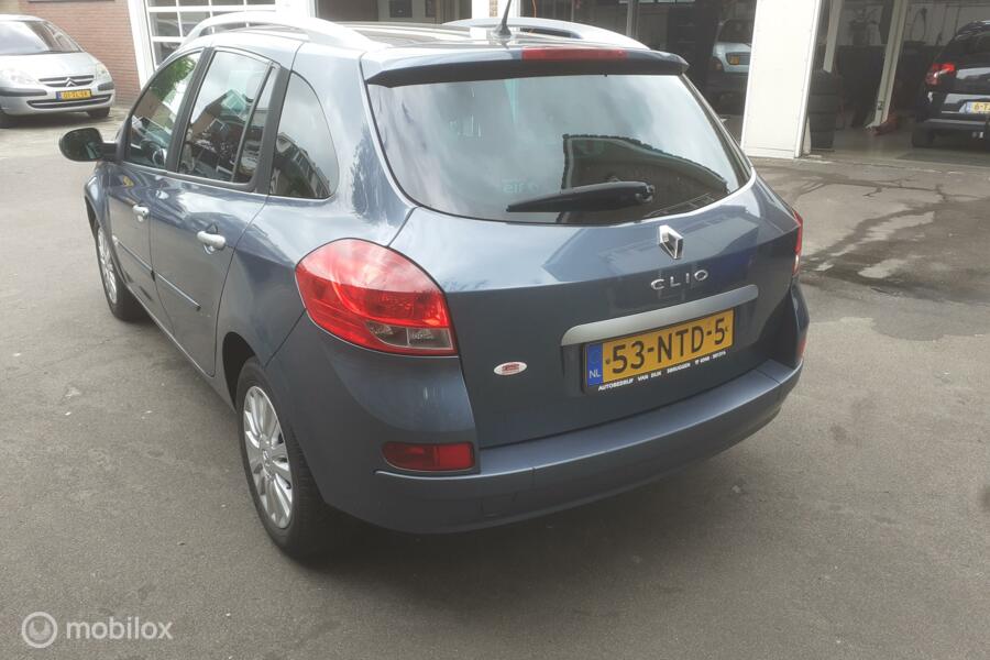 Renault Clio Estate 1.2-16V Collection
