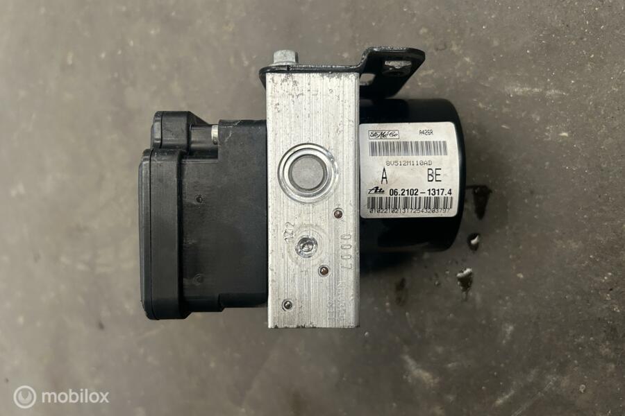 ABS pomp Ford Fiesta VI 1.25 ('08-'17) 8V512M110AD