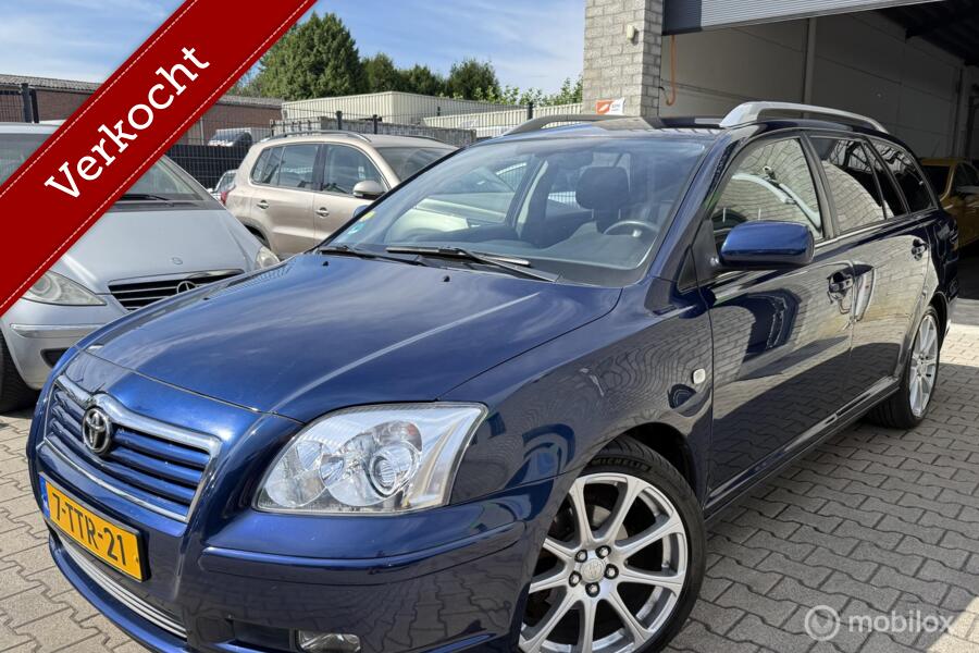Toyota Avensis Wagon 1.8 VVTi Linea Terra / Automaat / N.A.P