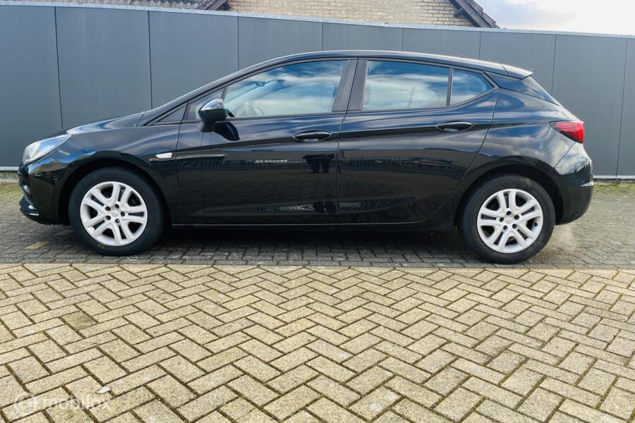 Opel Astra 1.0 Business+/Navi/Cruise/apk 1-2025
