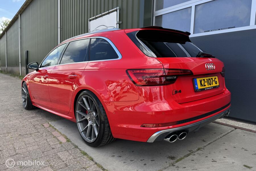 Audi S4 Avant 3.0 TFSI Quattro|Pano|B&O|Virtual|Milltek|PDC|