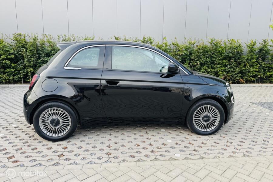 Fiat 500 E Carplay Camera Pdc