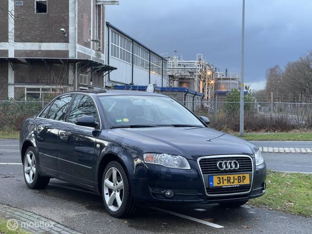 Audi A4 Limousine 1.6 Pro Line