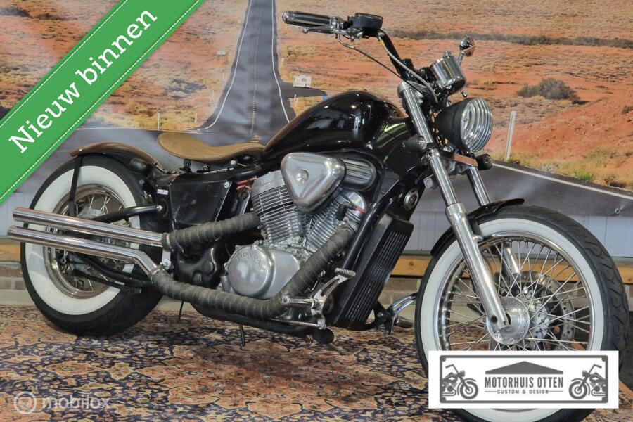 CUSTOM BOBBER Honda VT 600 VLX VT600