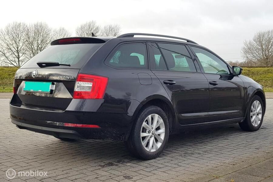 Skoda Octavia Combi 1.0 TSI Greentech Ambition Business