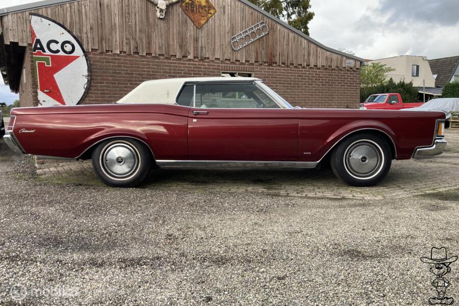 Lincoln Continental mkIII coupe