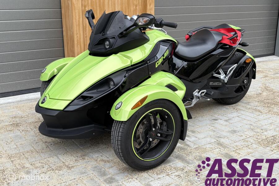 BRP Can-Am Spyder RS 998cc Groen 5-bak schakel autorijbewijs