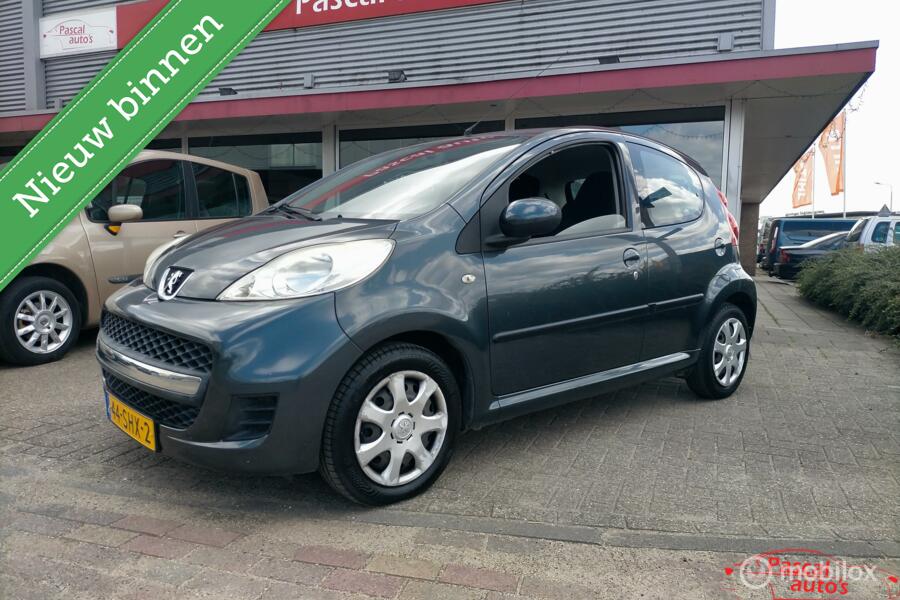 Peugeot 107 1.0-12V nap apk airco