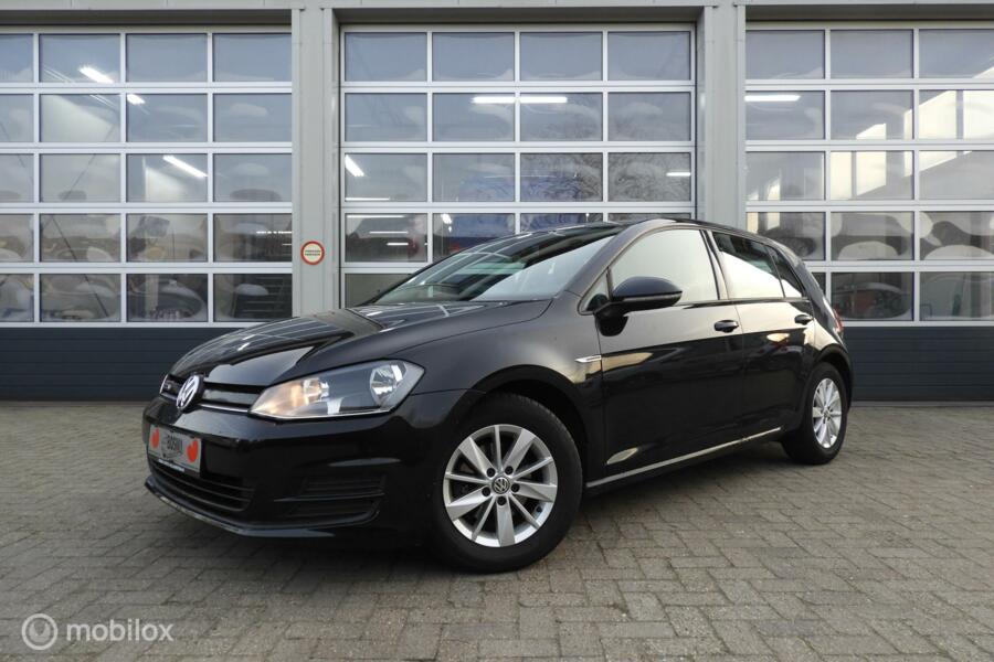 Volkswagen Golf 1.6 TDI BlueMotion , cruise control