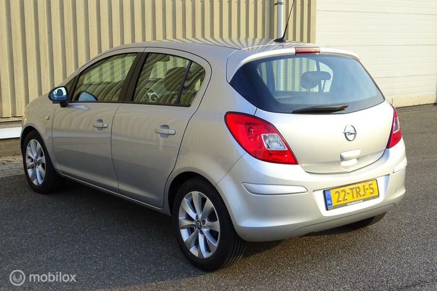 Opel Corsa 1.4-16V