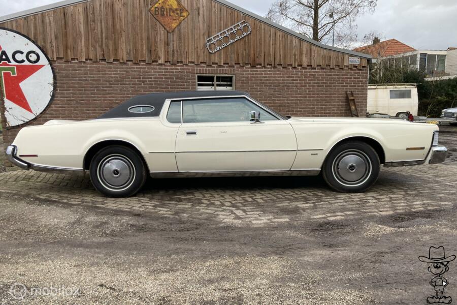 Lincoln Continental 7.5 Mark lV