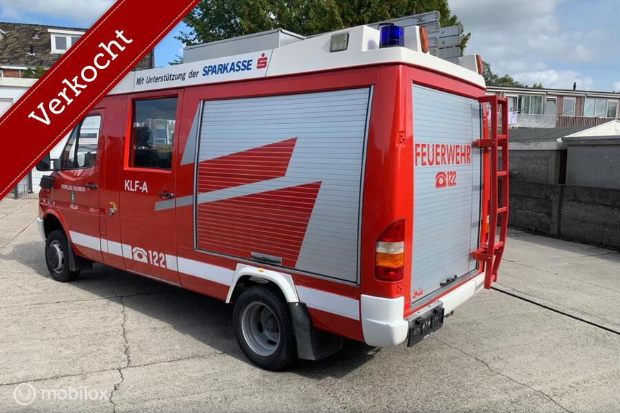 Mercedes Sprinter 4x4  32088 km   412Diesel Perfecte staat