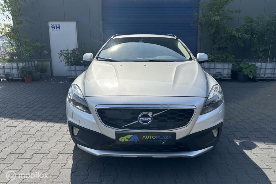 Volvo V40 / Cross Country 2.0 / T3 / Ocean Race
