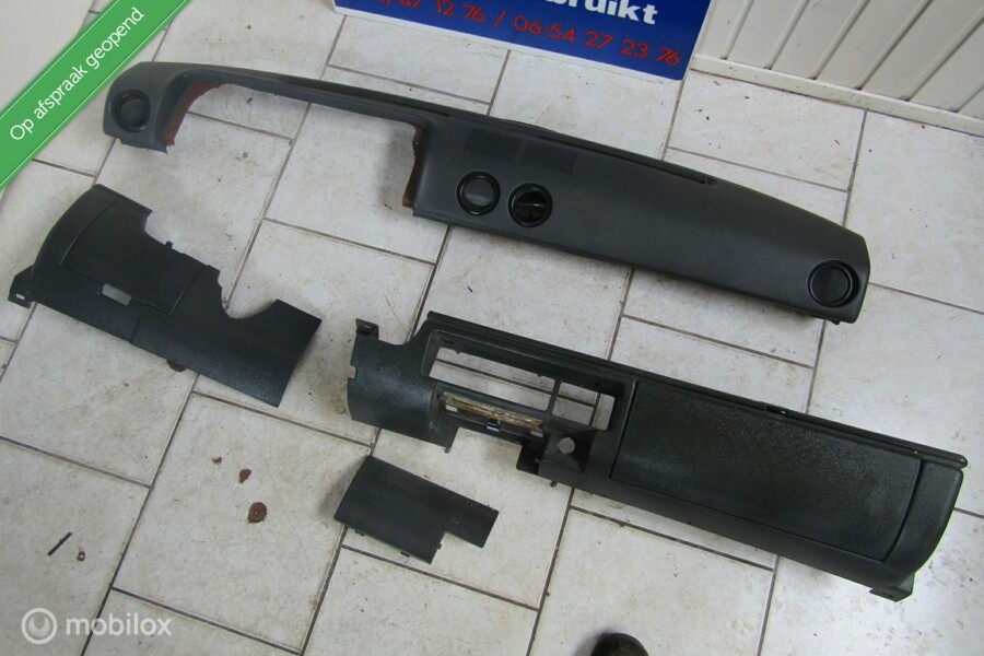 30x Dashboard Opel Manta B bouwjaar 1975 t/m 1990