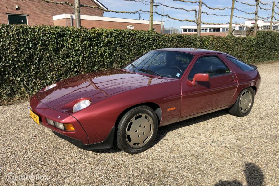 Porsche 928 4.7 S Coupé