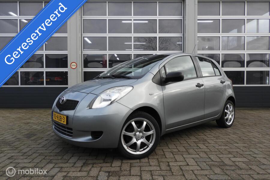 Toyota Yaris 1.3 VVTi Cool