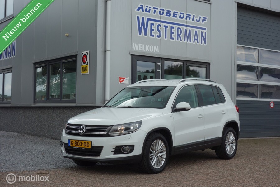 Volkswagen Tiguan 1.4 TSI Sport&Style Navi Cruise Lmv Trekhaak etc.