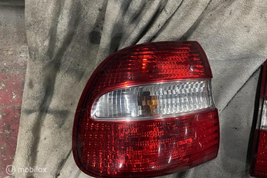 Achterlicht links Volvo V40 I ('96-'04) 30621887