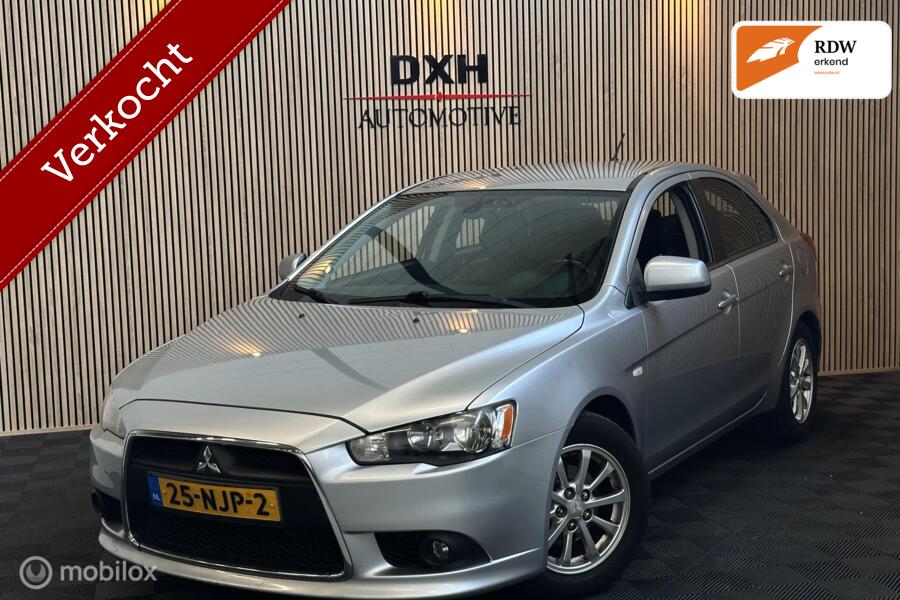 Mitsubishi Lancer Sportback 1.6 Edition CARPLAY LEER STOELVW