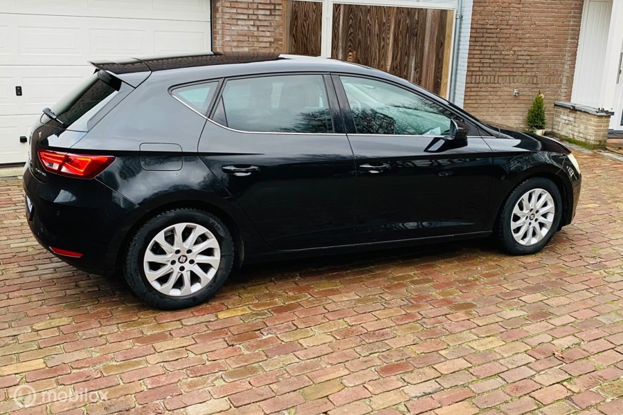 Seat Leon 1.6 TDI Style Business  Limited Edition 2