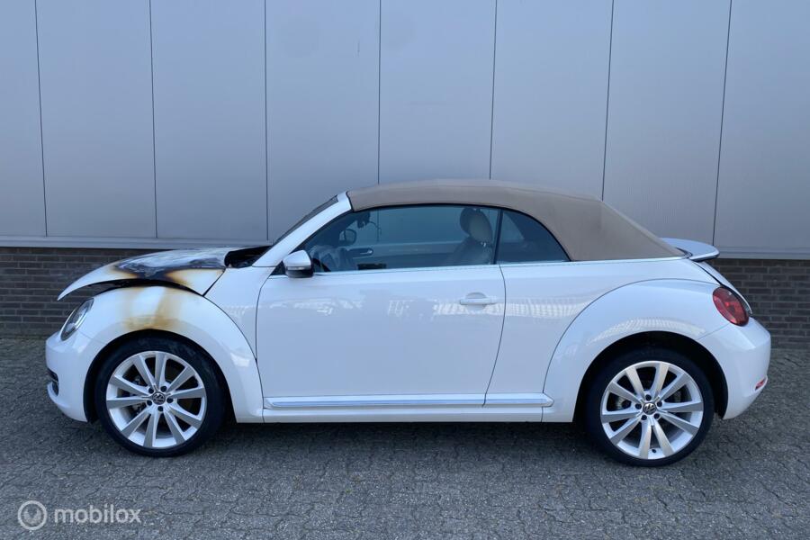 Volkswagen Beetle Cabriolet 1.4 TSI Sport ALLEEN ONDERDELEN