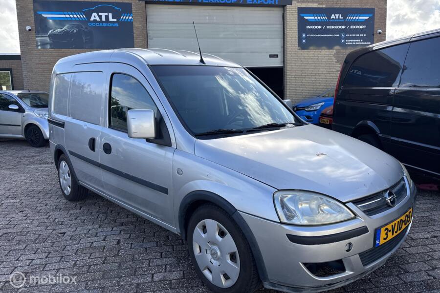 Nette Opel Combo 1.3 AIRCO, DEALER ONDR.  NIEUWE APK