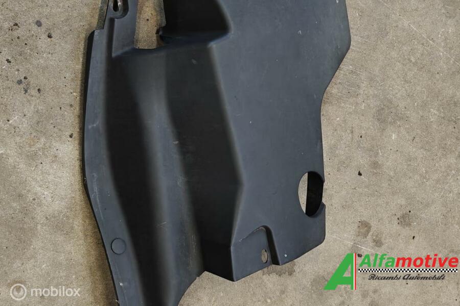 Afdekkap motor origineel Alfa Romeo GTV ('81-'04) 60617601